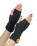 NYfashion101 Exclusive Women's Fingerless Short Arm Warmer w/ Button Accent
